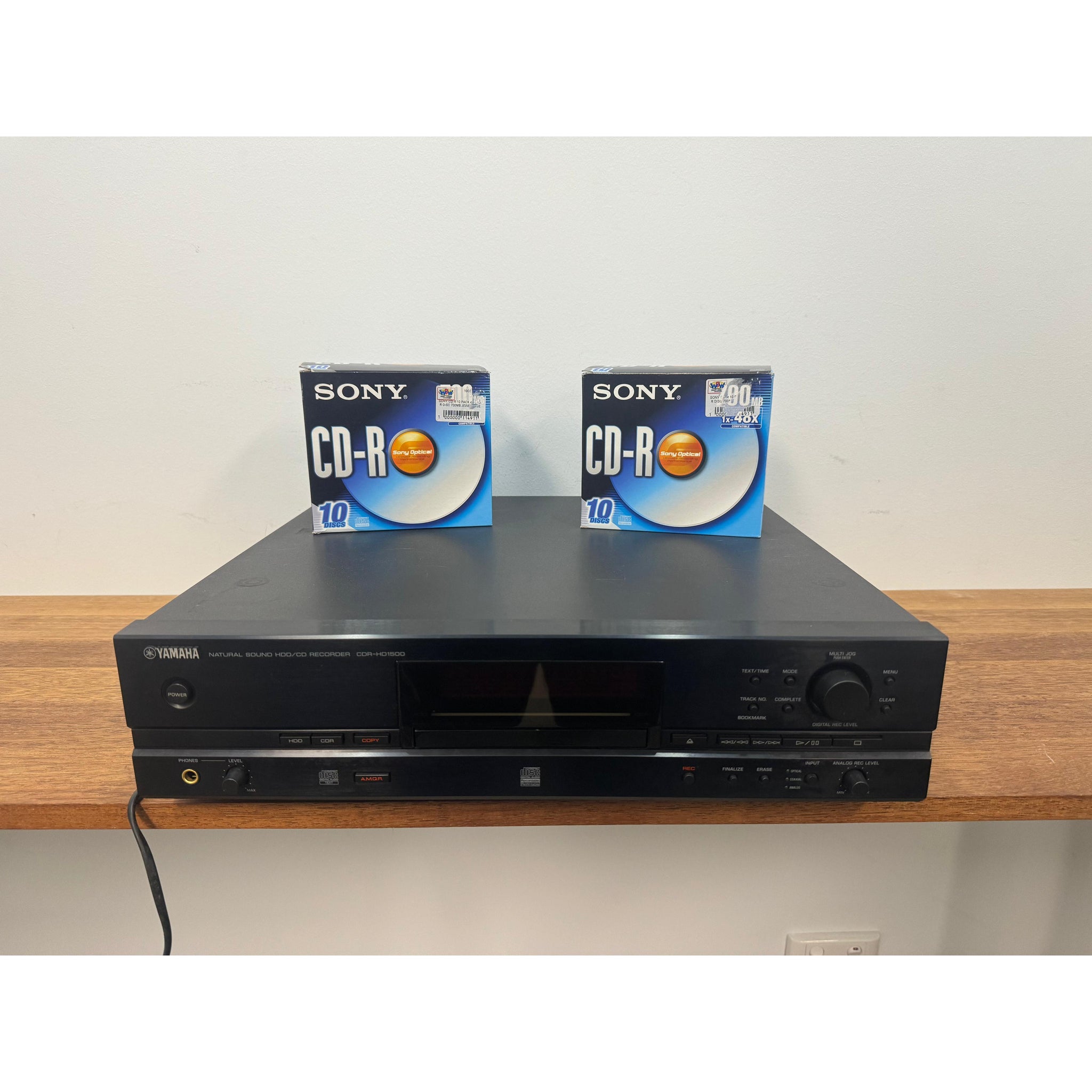YAMAHA CDR - HD1500 CD recorder - Pre Loved