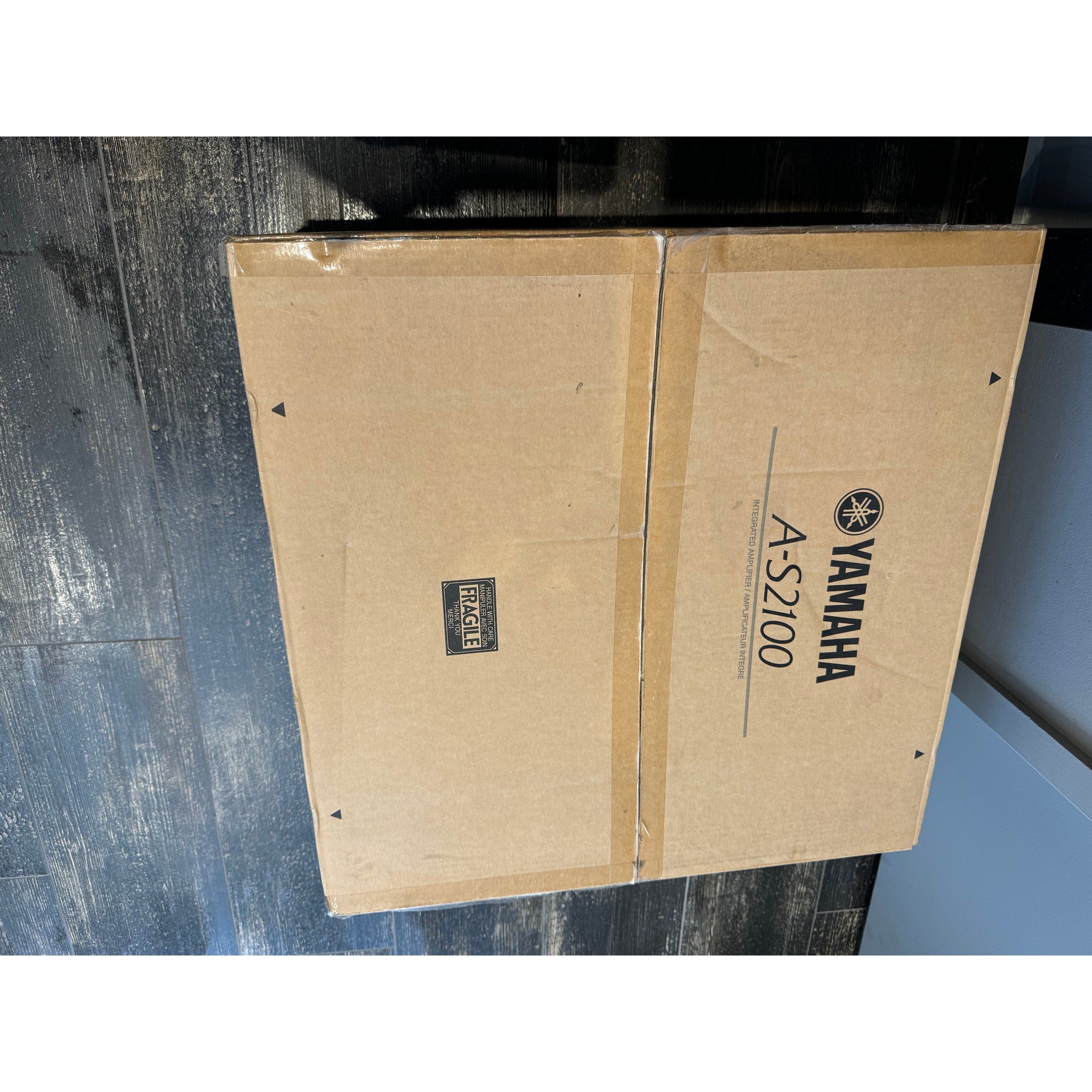 Yamaha A-S2100 integrated amplifier black, pre loved, trade in