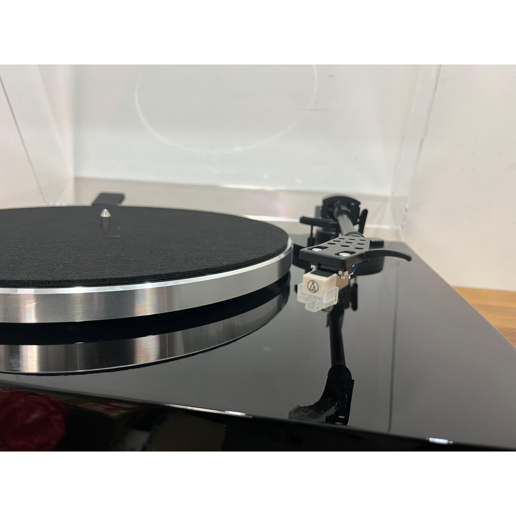 Yamaha TT-S303 Turntable - Pre-Loved