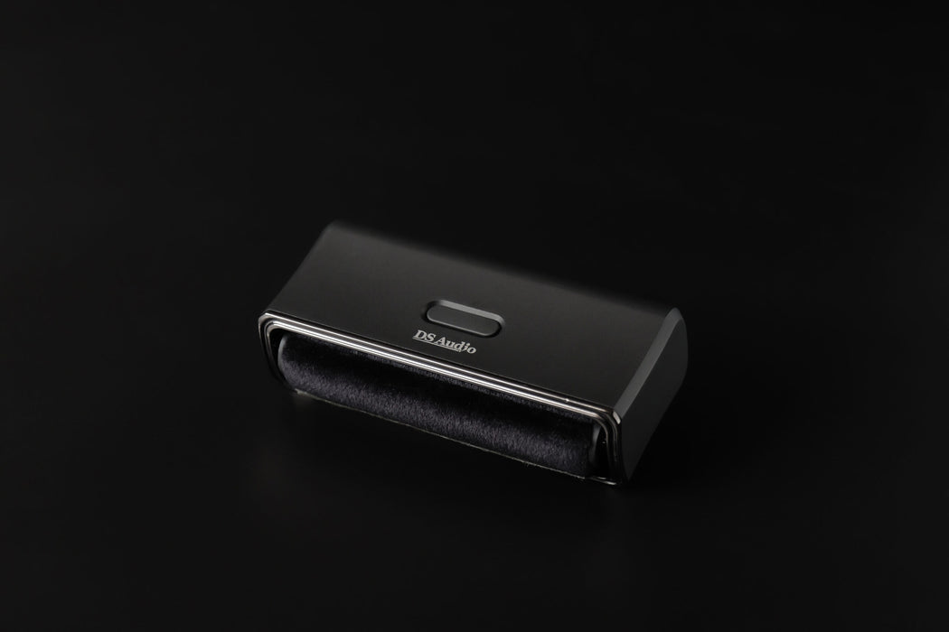DS Audio - SC-001 - Sonic Cleaning Brush