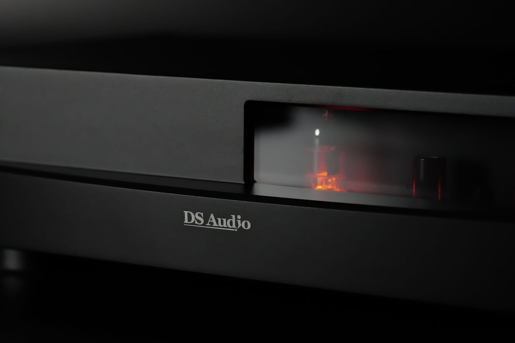 DS Audio - TB-50 - Hybrid EQ Amplifier with Tube Buffer Output